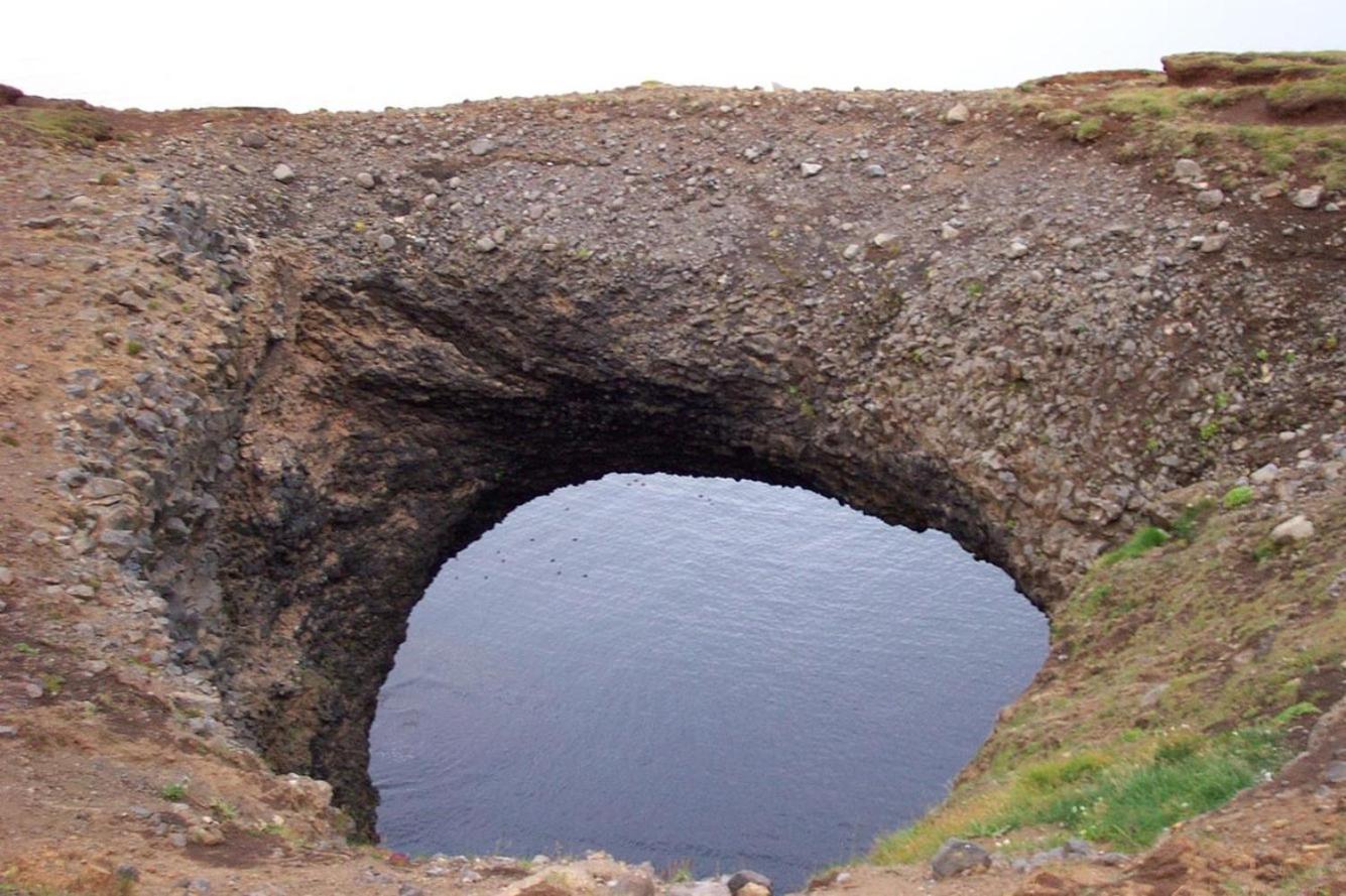 Cave Apartment Þórshöfn Exterior foto